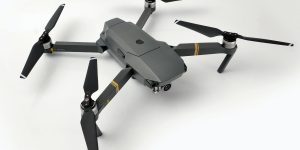 Atención comunidad tecnológica, curso teórico practico, Armado, configuración, control y vuelo de Drones